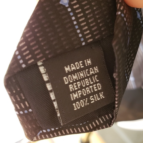 100% Silk Van Heusen Men's Neck Tie blue/blk/gray - Picture 3 of 5